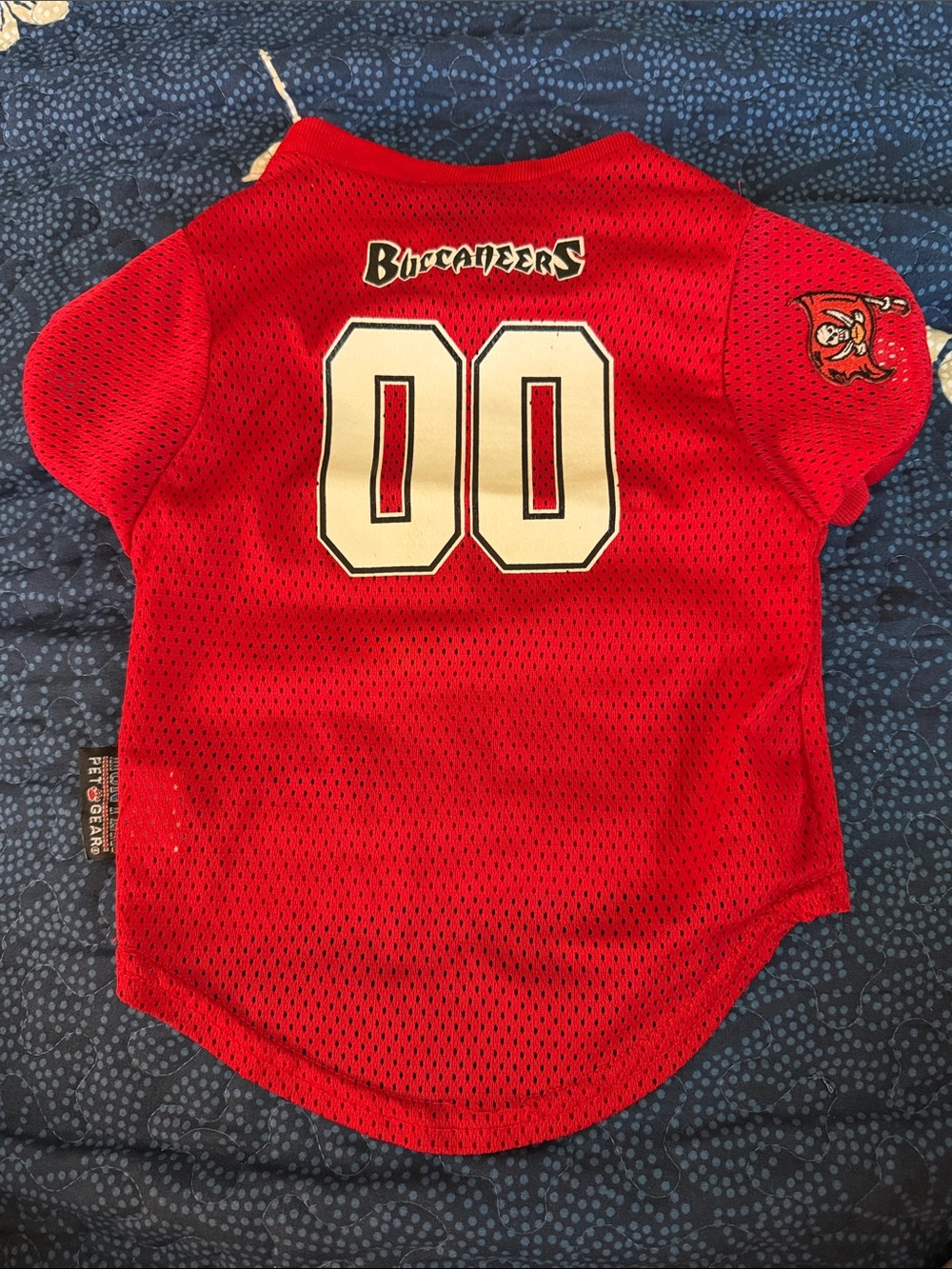 Buccaneers Hunter Pet Gear Red Pet Jersey Size M